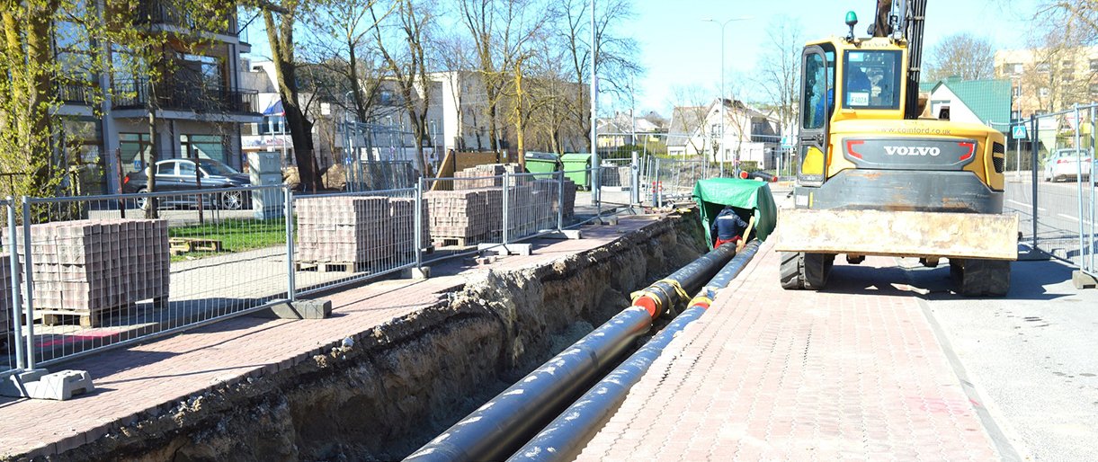 Pradėta Malūno gatve nusidriekusios šilumos tiekimo trasos rekonstr... Pradėta Malūno gatve nusidriekusios šilumos tiekimo trasos rekonstrukcija