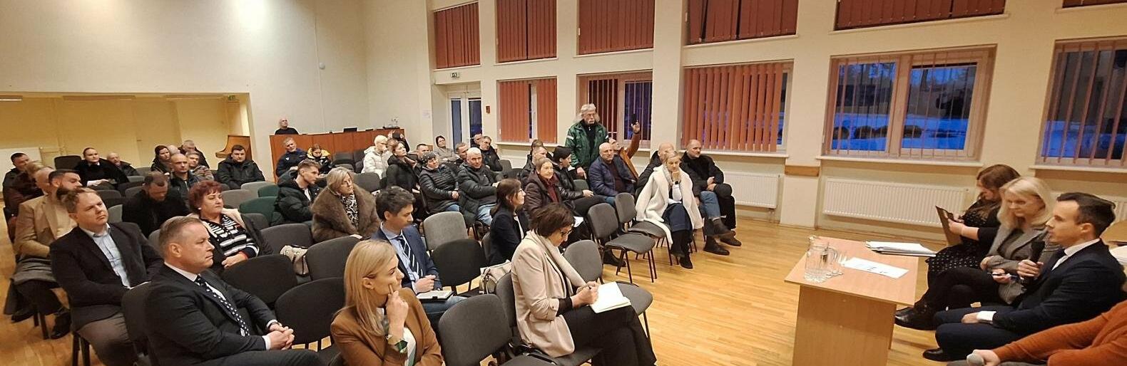 Kova dėl jūrinių vėjo jėgainių kompensacijų: ar teisingai paskirsto... Kova dėl jūrinių vėjo jėgainių kompensacijų: ar teisingai paskirstomos lėšos?