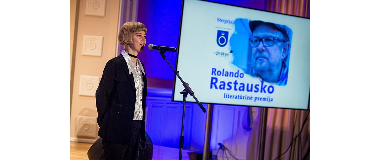 Pirmąja Rolando Rastausko literatūrinės premijos laureate tapo palangiškė Ieva Marija Sokolovaitė. Aldo Kazlausko nuotr.