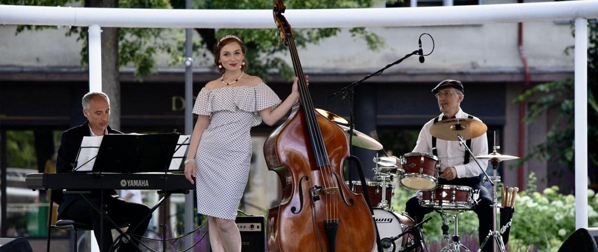 Amerikietiškos retro muzikos projektas „Kartą Amerikoj“. Asmeninio albumo nuotr.