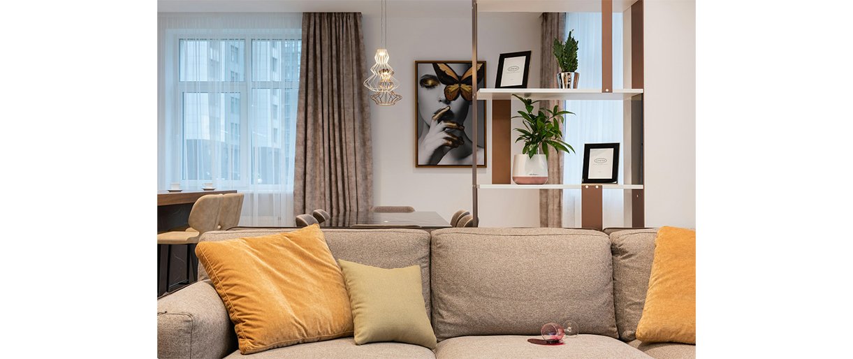 Kaip pašalinti įvairias dėmes nuo minkštų baldų?