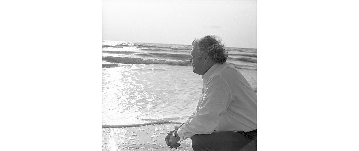 Eduardas Balsys prie jūros Palangoje / A. Tarvydo nuotr. Eduardas Balsys prie jūros Palangoje / A. Tarvydo nuotr.