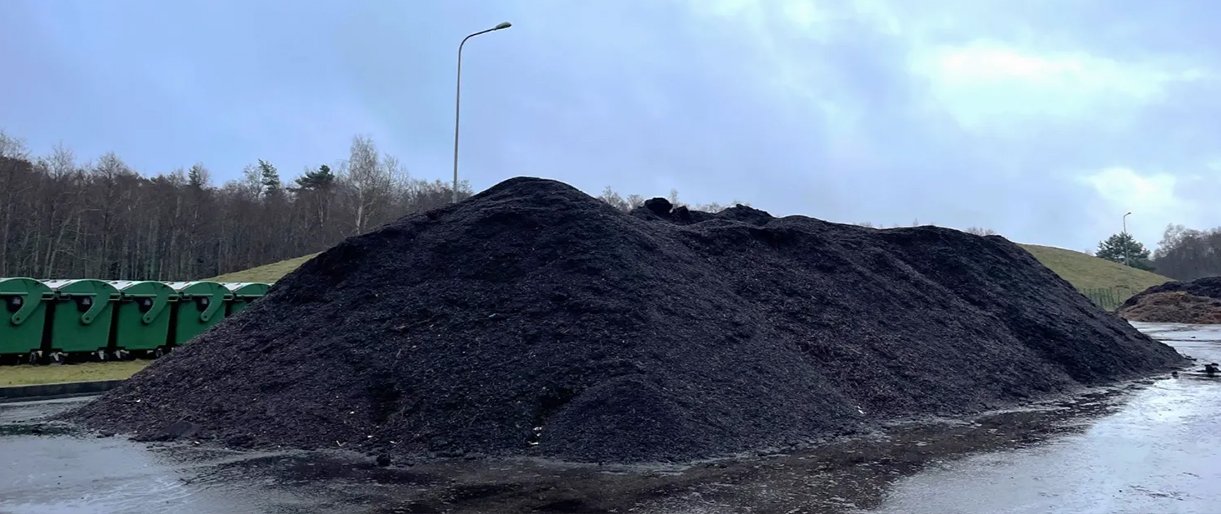 Klaipėdos regiono atliekų tvarkymo centras pradeda komposto dalinimo sezoną