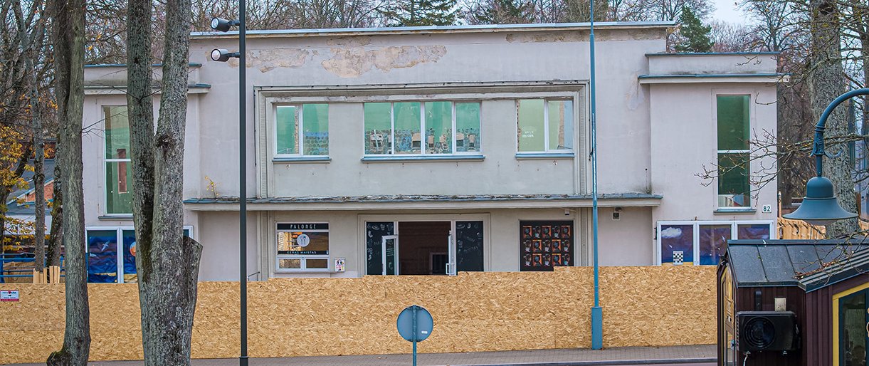 Palangoje pradėti kino teatro „Naglis“ atnaujinimo darbai