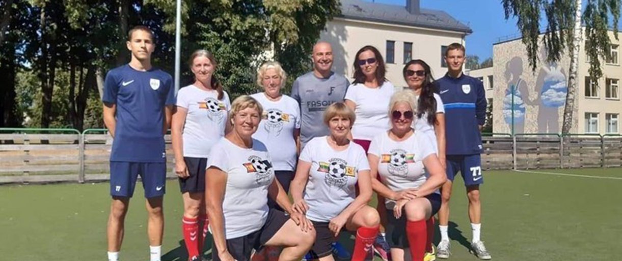 Marijampolės futbolo klubo „Sūduvos močiutės“ pasiruošimas tarptautiniam turnyrui prasidėjo Palangoje