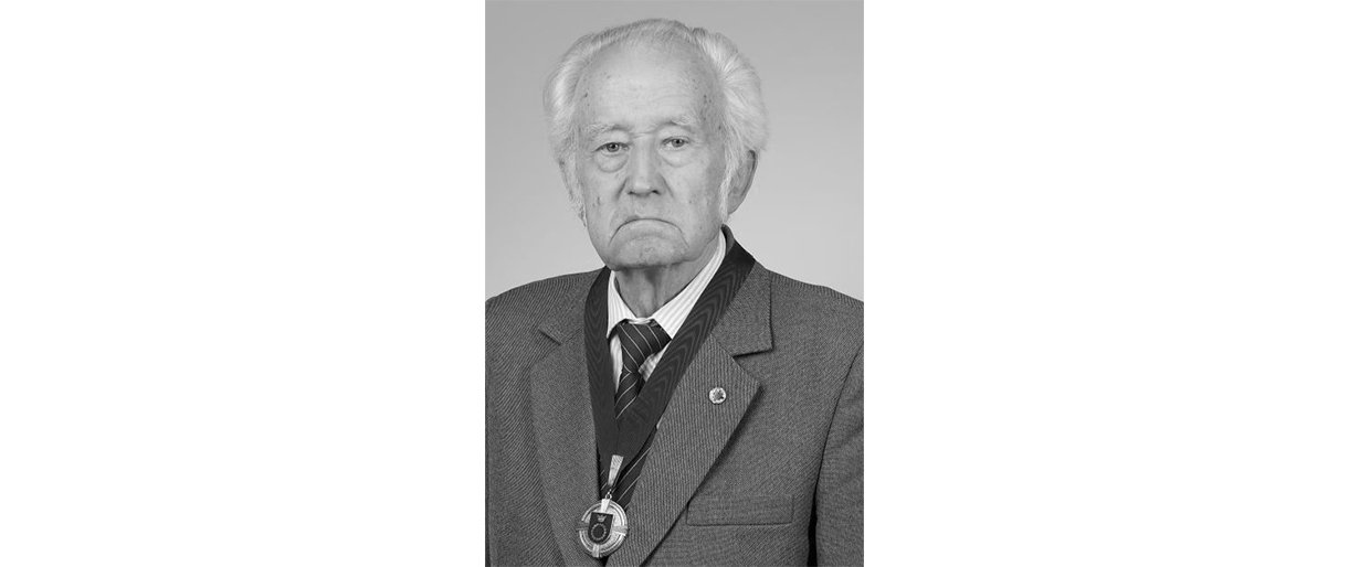 Netekome Palangos miesto garbės piliečio, legendinio Palangos pedagogo Jono Brindzos