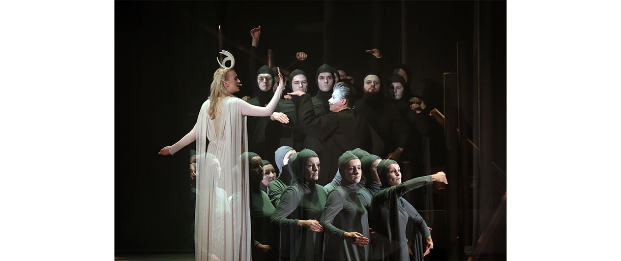 Opera-poema „Strazdas – žalias paukštis“. Panevėžio muzikinio teatro nuotrauka