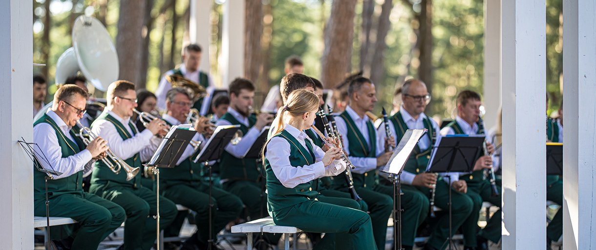 „Orkestro vasaros“ koncerte Palangoje – Kauno „Ąžuolynas“
