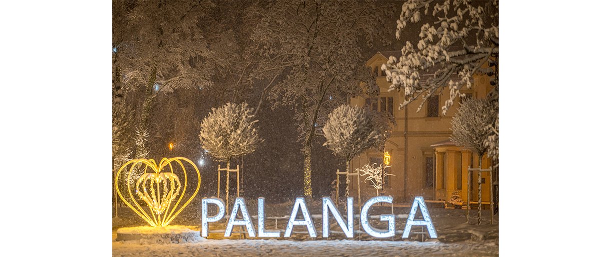 Jau netrukus Palanga įžiebs dvi Čiurlionio ir dar mažiausiai 90 eglučių – menininko paveikslų simboliai persikelia į gatves