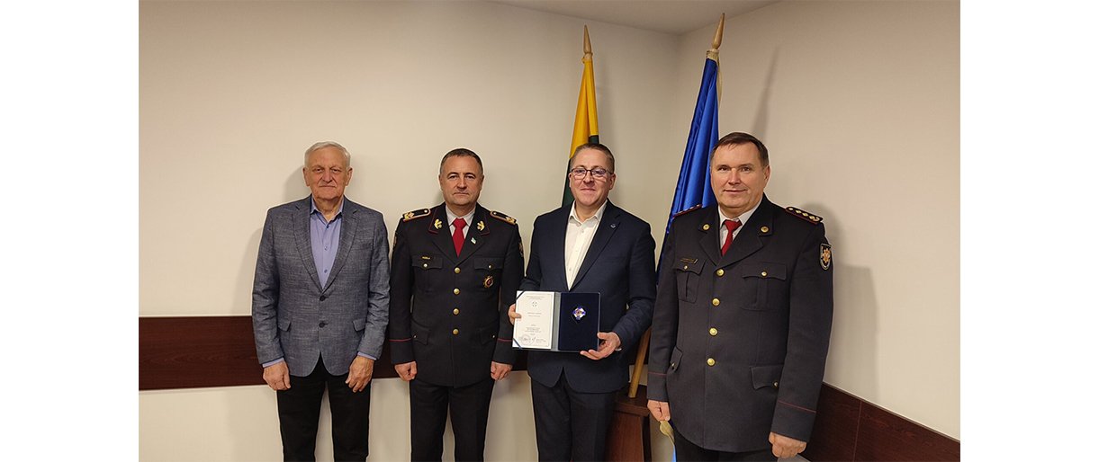 Palangos miesto savivaldybėje – ugniagesių gelbėtojų vadovo R. Požėlos vizitas