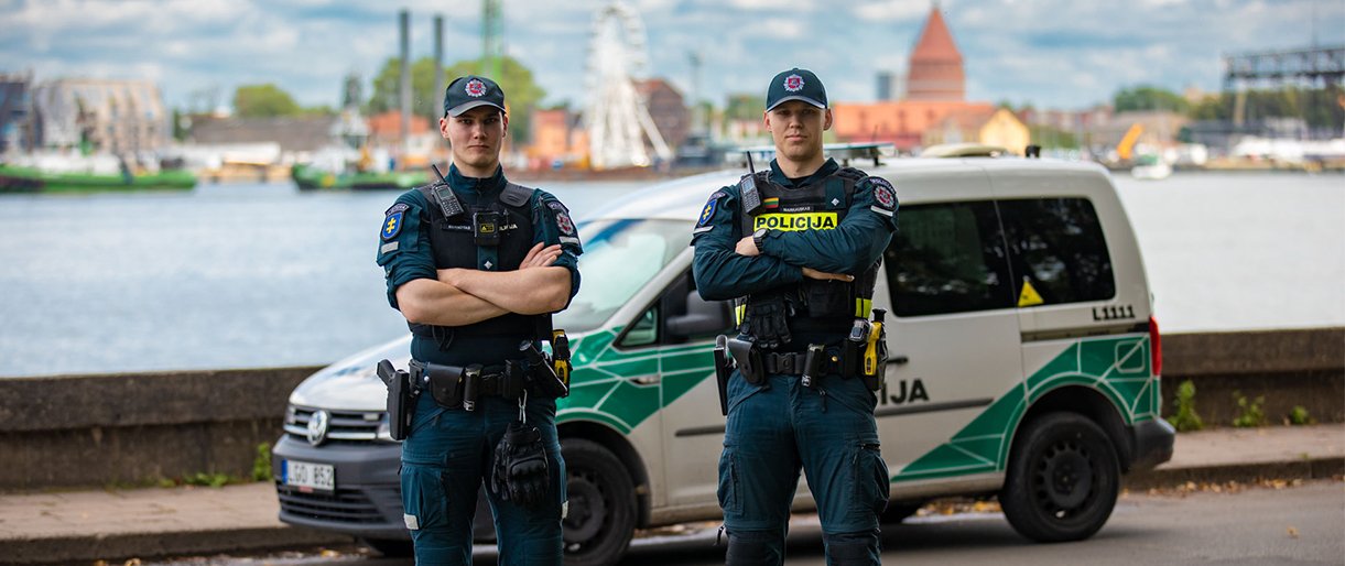 Minint Tarptautinę antikorupcijos dieną policijos pareigūnai ragina saugoti savo reputaciją – prasižengus nebandyti „susitarti“