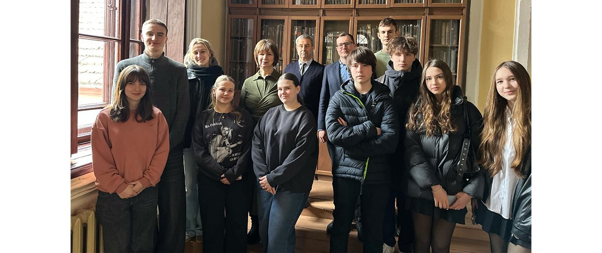 Palangos senosios gimnazijos moksleiviai Vilniuje susitiko su romų ir žydų bendruomenėmis