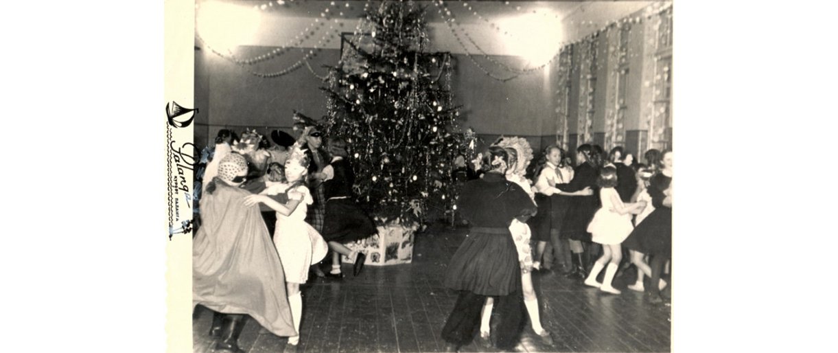 Gimnazija pasitiko šventes, dalindamasi ir juoku, ir širdžių gerumu