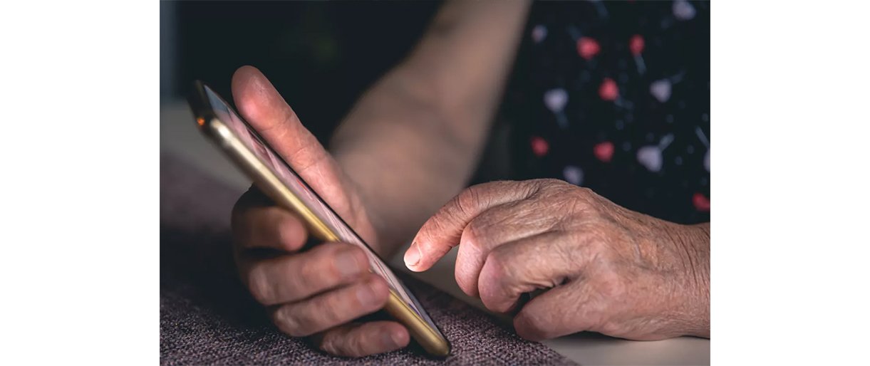 Telefoniniai sukčiai (asociatyvi nuotr.) / Freepik.