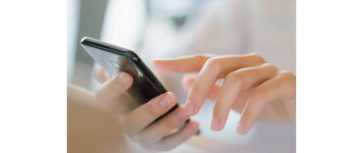 Telefono numerio priekyje esantį skaičių 8 jau galima keisti į 0: po metų numeriai su 8 nebeveiks