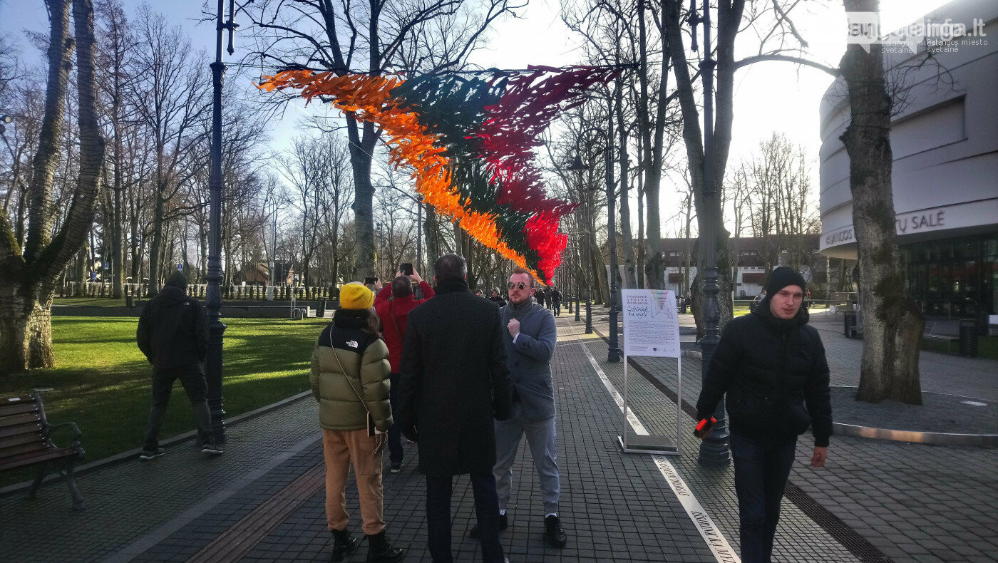 Užfiksuotas naujas Lietuvos rekordas - ilgiausia iš juostelių vėliava, nuotrauka-1