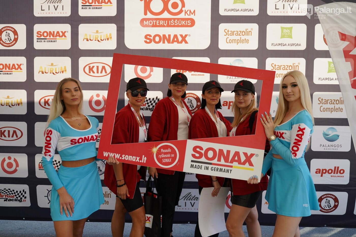 Moterys pradėjo savo 108 km iššūkį su „Sonax“, nuotrauka-4