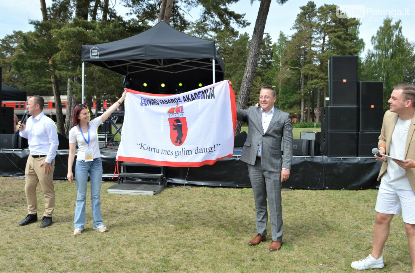 Palangoje suplevėsavo Jaunimo vasaros akademijos vėliava – į kurortą suvažiavo jaunuoliai ne tik iš Lietuvos, nuotrauka-9