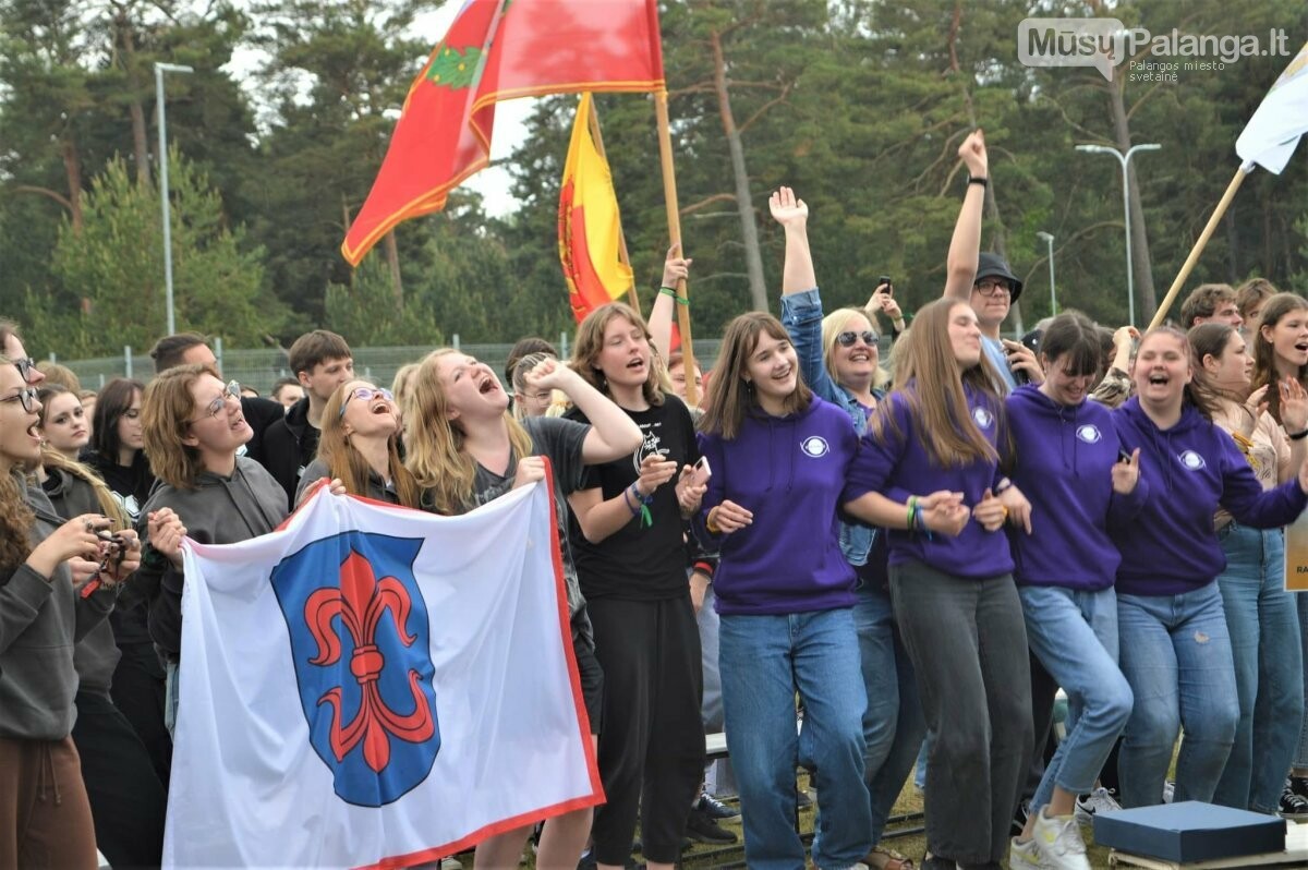 Jaunimo vasaros akademijos vėliava perduota Kretingos rajonui, nuotrauka-1
