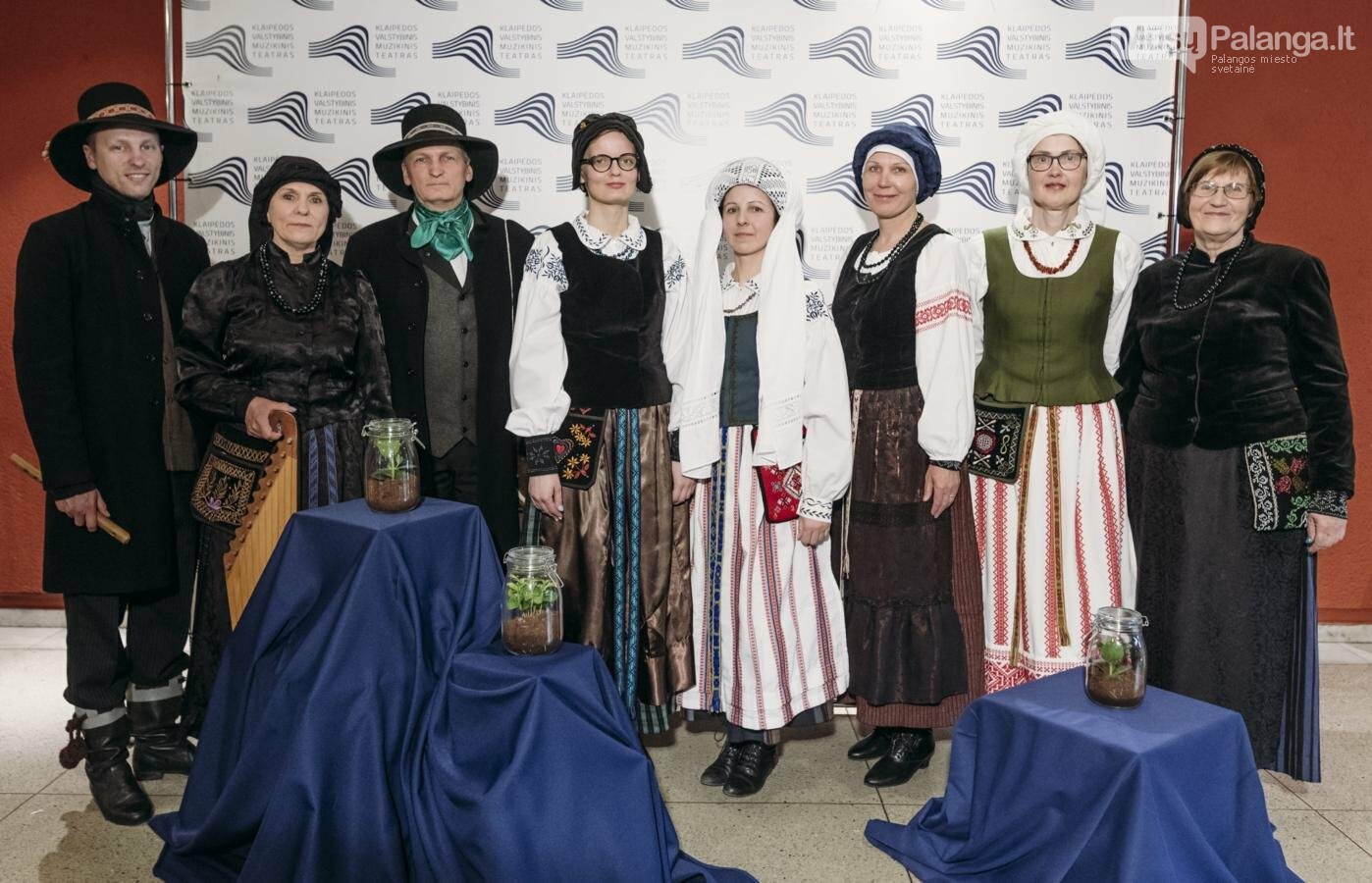 Šilutės kraštotyros draugijos folkloro ansamblio „Ramytė“ (vadovė Giedrė Pocienė). Prokadras.lt nuotr.