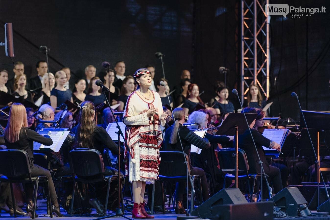 Klaipėdos festivalio pražios koncertas „Karo ir taikos dainos“ -  padėka ir padrąsinimas Ukrainos žmonėms, nuotrauka-14