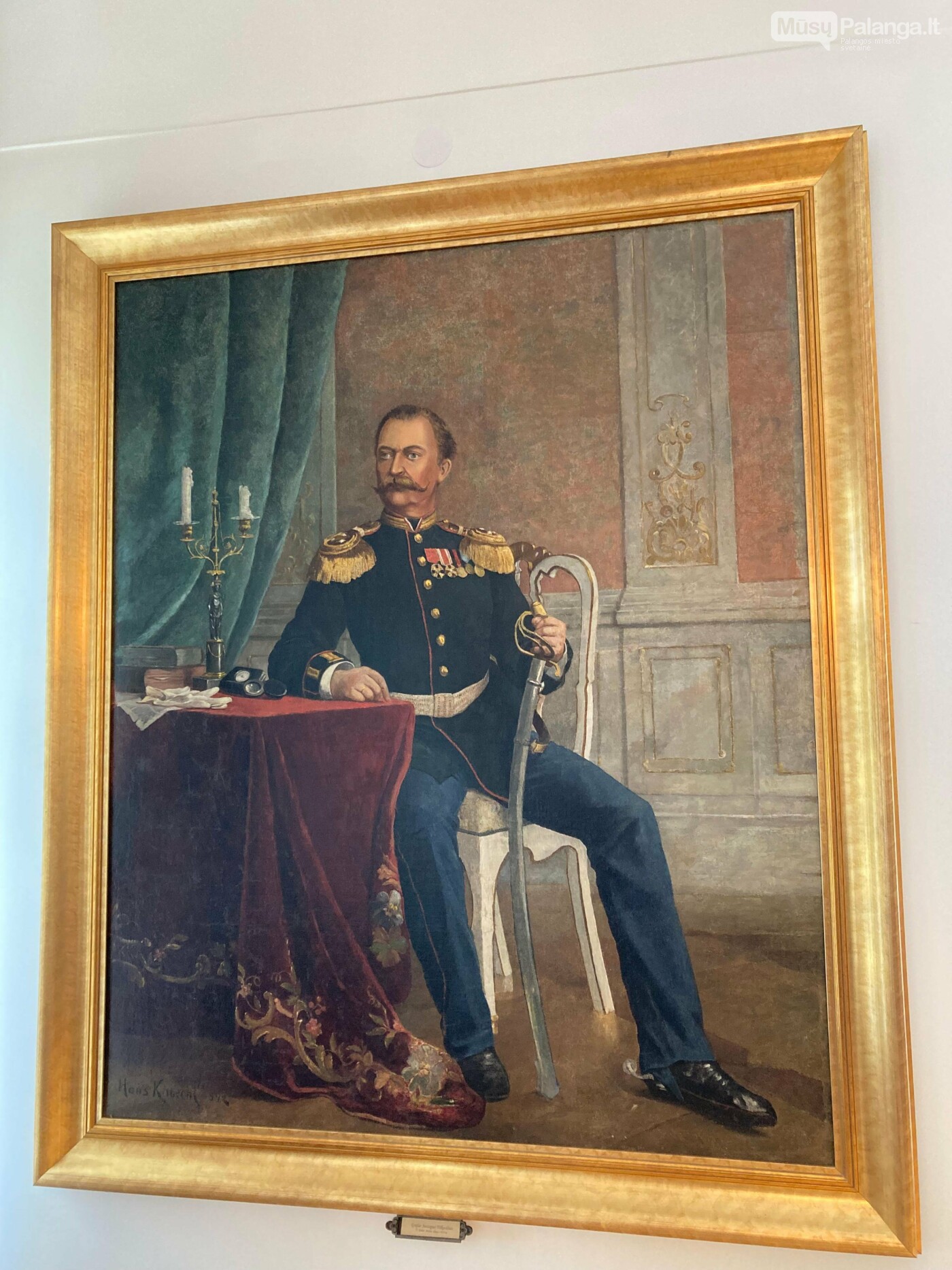 Grafo Juozapo Tiškevičiaus 1892 m. jau po jo mirties dailininko N. Kohet nutapytas portretas saugomas Kretingos muziejuje.