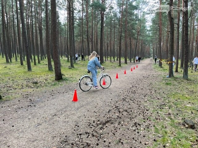 Gimnazija išrinko geriausius savo dviratininkus - Titą Ibatuliną ir Ievą Andrijauskaitę, nuotrauka-14