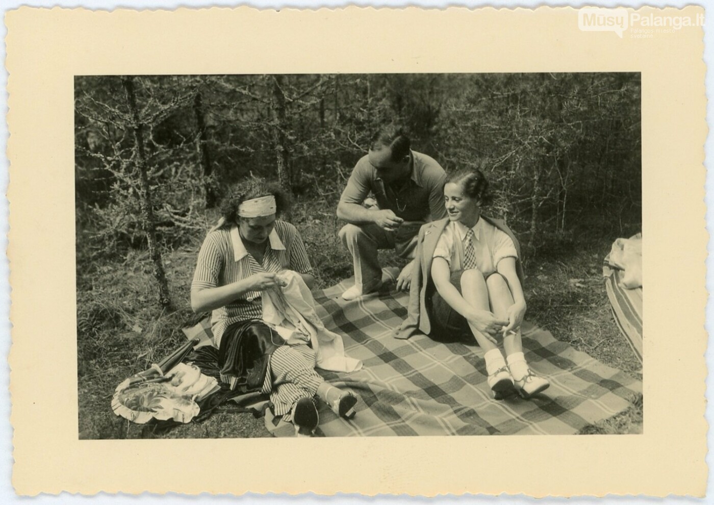 Marija Lipčienė ir Michelis Hofmekleris Palangoje. 1937. LTMKM archyvo nuotr.