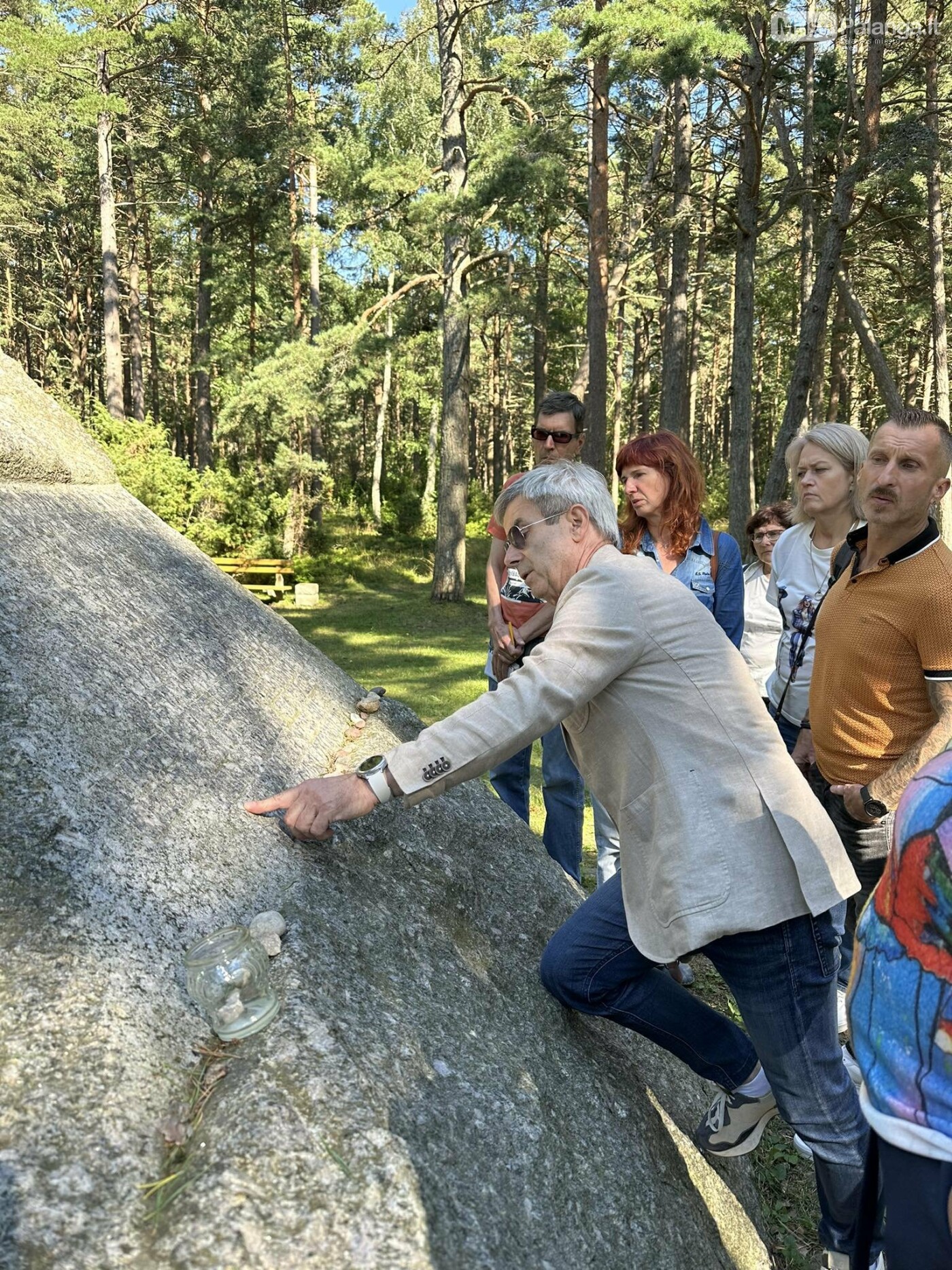 Simbolinis paminklas Palangos žydų žudynių vietos aukoms atminti Birutės parke