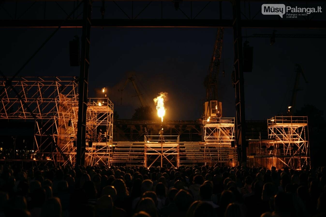 Muzikinė fejerija „Ugnies ir vandens muzika“. Prokadras.lt nuotr.