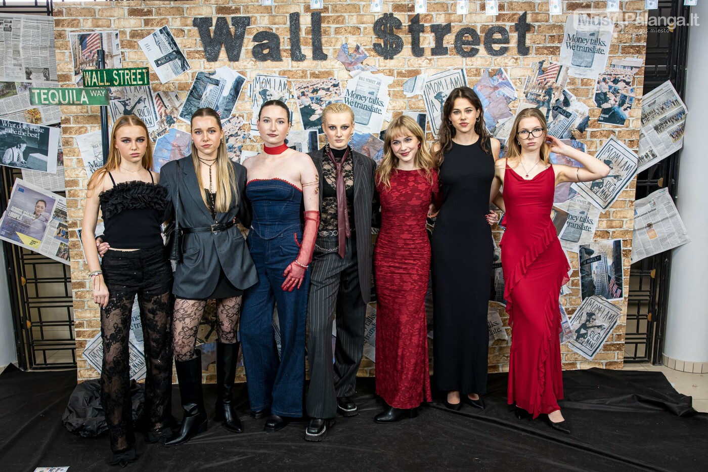 Abiturientai šimtadienį paminėjo „Wallstreet" nuotaikomis , nuotrauka-15