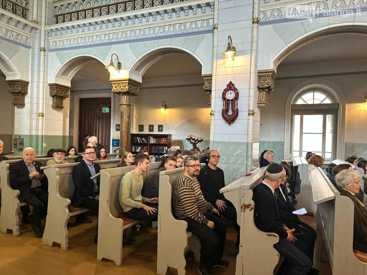 Palangos senosios gimnazijos moksleiviai Vilniuje susitiko su romų ir žydų bendruomenėmis, nuotrauka-13