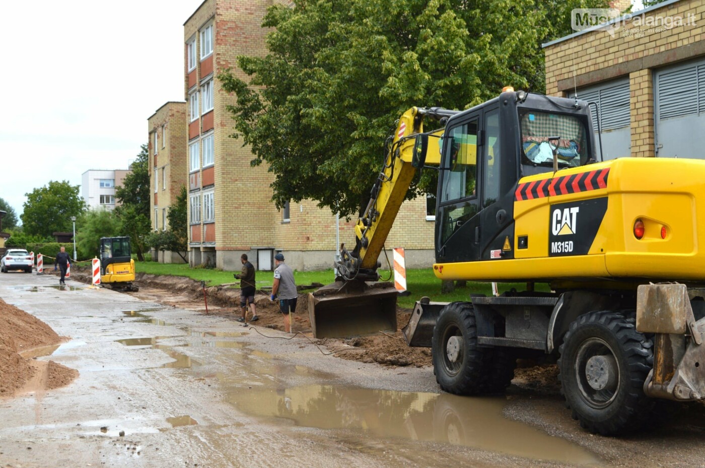 Tęsiami gyvenamosios aplinkos tvarkymo darbai, nuotrauka-6