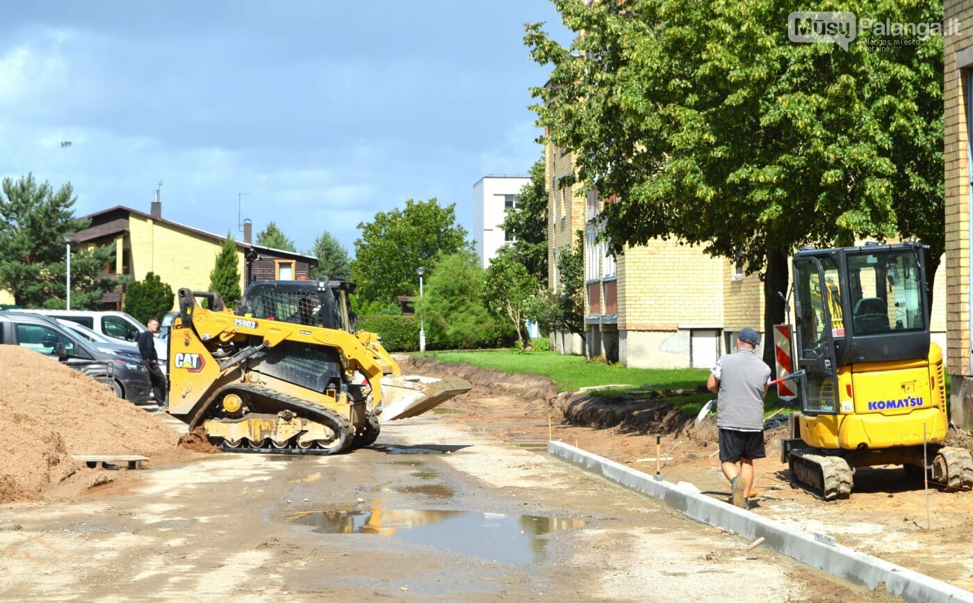 Tęsiami gyvenamosios aplinkos tvarkymo darbai, nuotrauka-10