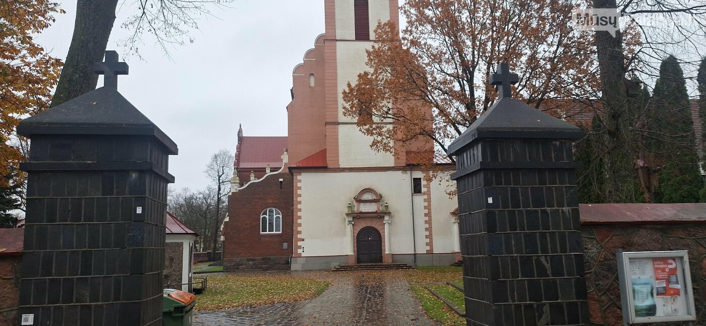 Kretingos bažnyčios šventoriuje aptikta iki šiol neži..., nuotrauka-6 Kretingos bažnyčios šventoriuje aptikta iki šiol nežinota kripta, nuotrauka-6
