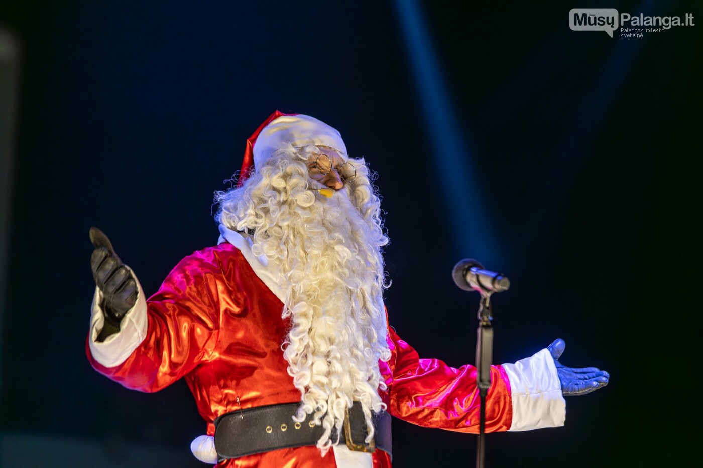 Kretingoje kalėdine šviesa sutvisko užburianti žaliaskarė, nuotrauka-12