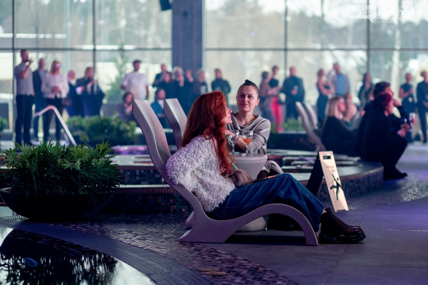 Kai menas peržengia drobės ribas. Algis Kriščiūnas pristato naują savo paveikslų filmą milžiniškame „Gradiali“ baseinų erdvės ekrane, nuotrauka-9