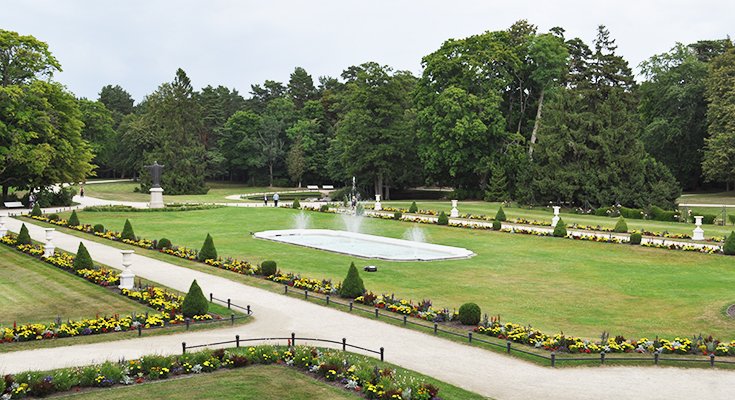 Žydintis Palangos Birutės parkas nuvilioja turistus iš J.Basanavičiaus gatvės (nuotraukų albume - parkas šiandien), nuotrauka-16