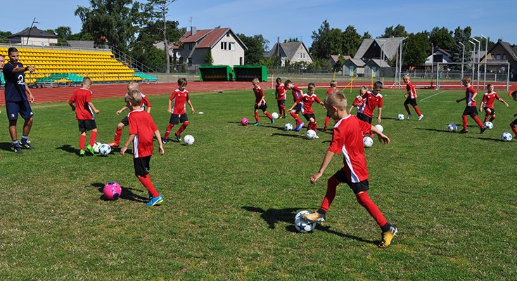 Mažiesiems Lietuvos futbolininkams – garsiojo “Feynoord Rotterdam” trenerių pamokos, nuotrauka-10