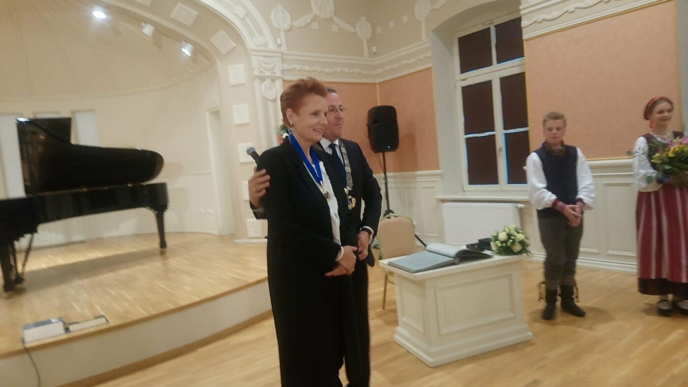 Palangos miesto garbės pilietei Malgožatai Omilanovskai šeštadienį Kurhauze įteiktos regalijos (nuotraukų albumas, vaizdo reportažas), nuotrauka-6