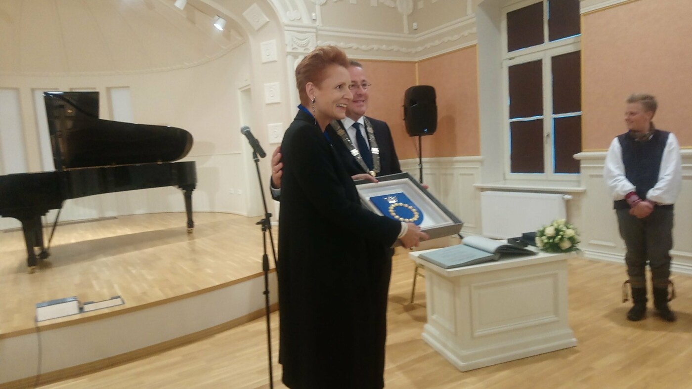 Palangos miesto garbės pilietei Malgožatai Omilanovskai šeštadienį Kurhauze įteiktos regalijos (nuotraukų albumas, vaizdo reportažas), nuotrauka-22