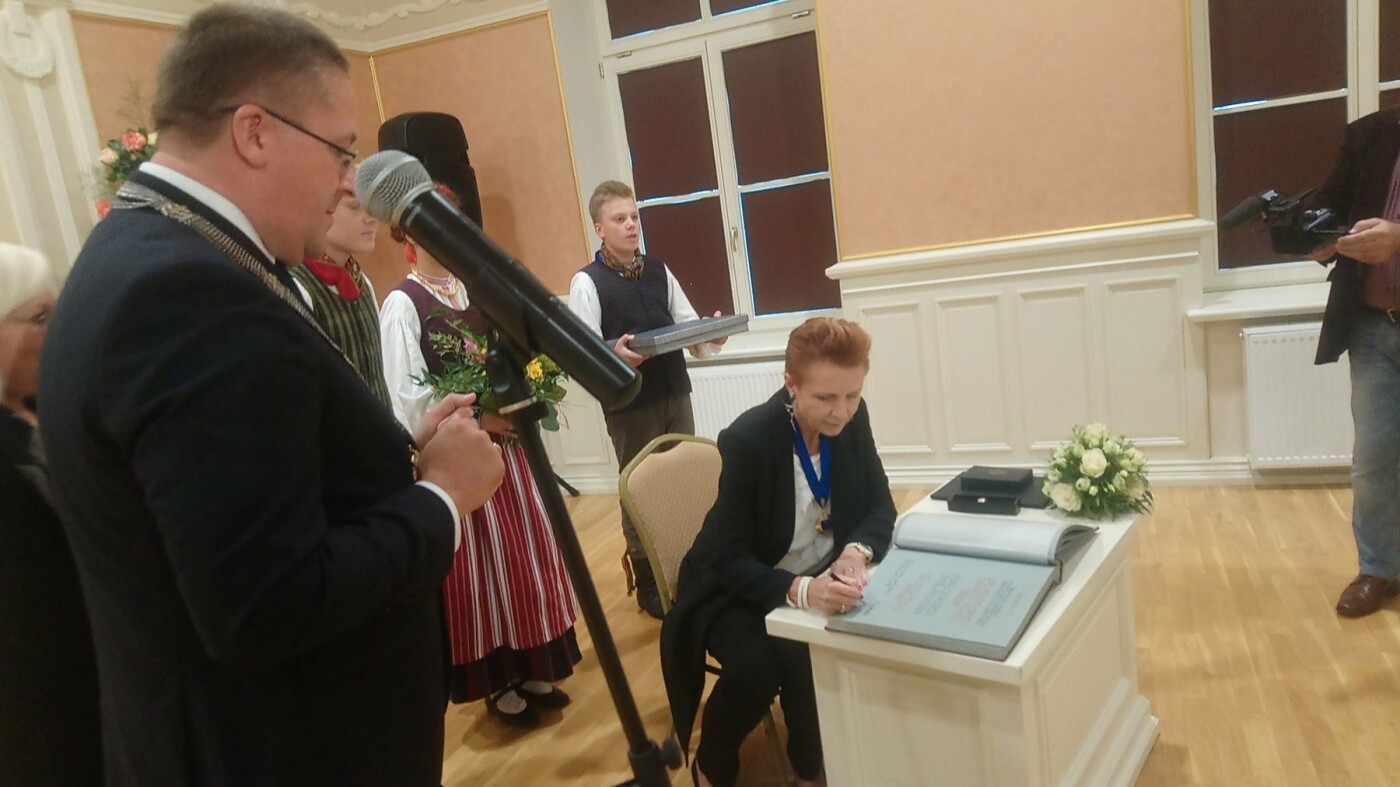 Palangos miesto garbės pilietei Malgožatai Omilanovskai šeštadienį Kurhauze įteiktos regalijos (nuotraukų albumas, vaizdo reportažas), nuotrauka-34