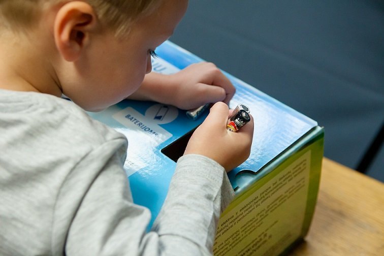  Pirmoji nemokama edukacinė-terapinė knygelė vaikams mokys juos tinkamai rūpintis žaislais, nuotrauka-2
