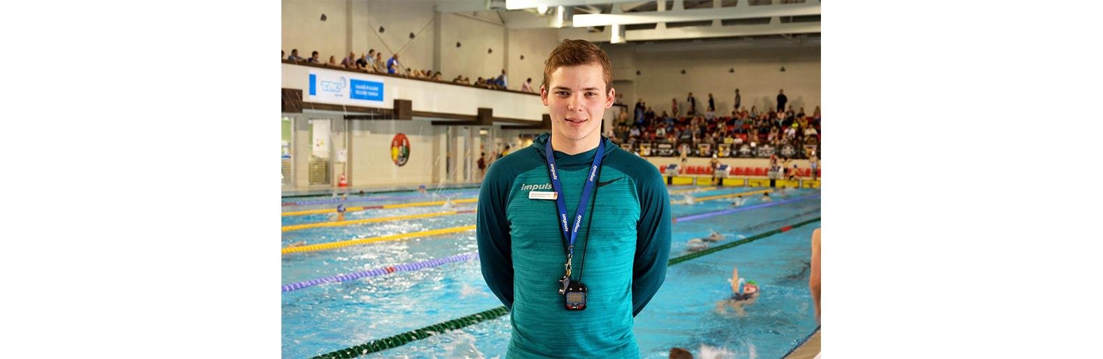 Ištvermė ir sportiniai įgūdžiai kartais gali būti gyvybiškai svarbūs, pavyzdžiui, vandenyje – tikina Plaukimo akademijos treneris M. Kasperavičius.