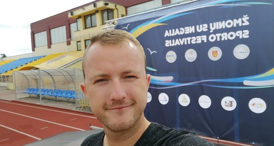 „Jei nesurasime bendraminčių, paaukosime patys. Tai nėra siekis pasireklamuoti ar kažkaip pasisemti garbės sau, tiesiog draugiškas gestas, skirtas...