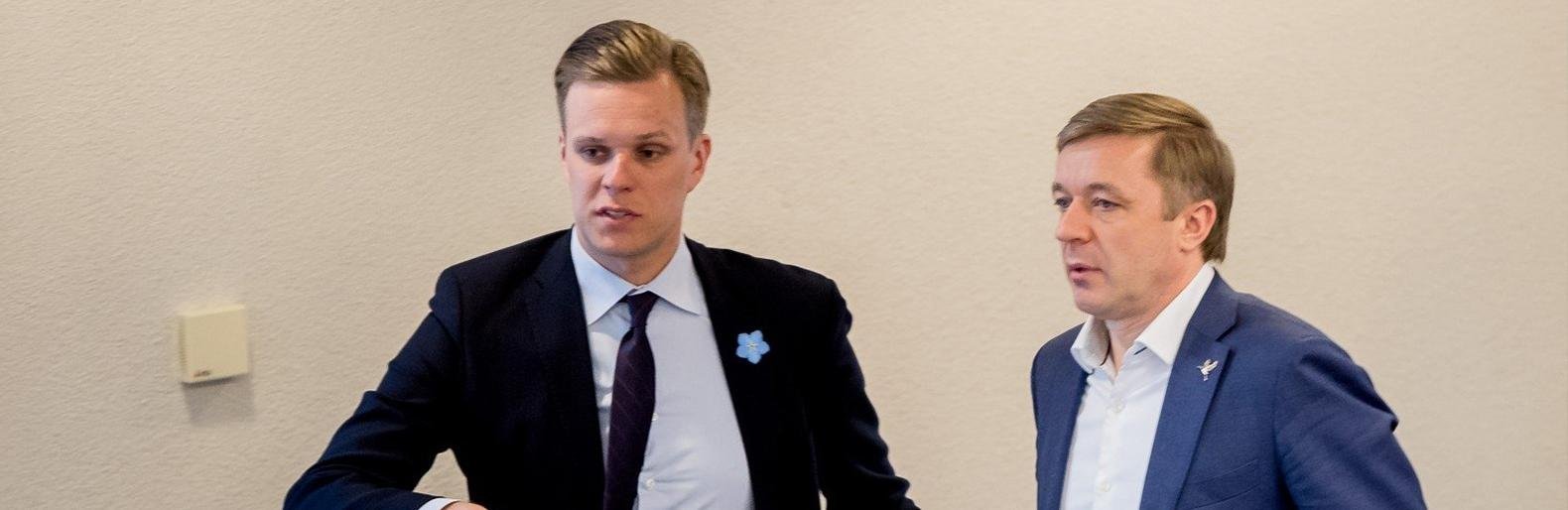 Gabrielius Landsbergis, Ramūnas Karbauskis© DELFI / Domantas Pipas