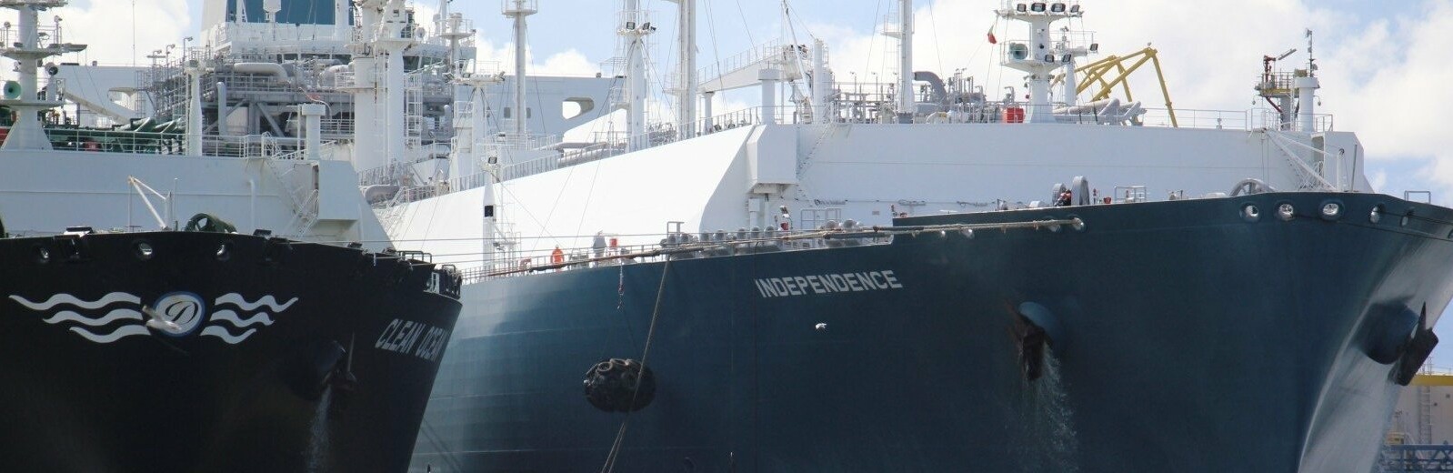 Į Lietuvą atplaukia paskutinis šiais dujiniais metais SGD krovinys 