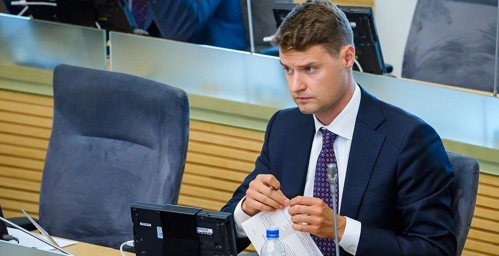 M. Majauskas skundžiamas etikos sargams: S. Jakeliūnas įsitikinęs –... M. Majauskas skundžiamas etikos sargams: S. Jakeliūnas įsitikinęs – priekabiavimo skandalas nesibaigė