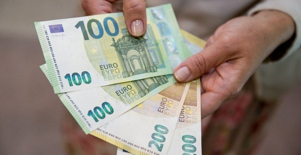 Nuo sausio įsigalios naujas pensijų kaupimas: dėl jūsų ateities nuspręs burtų keliu