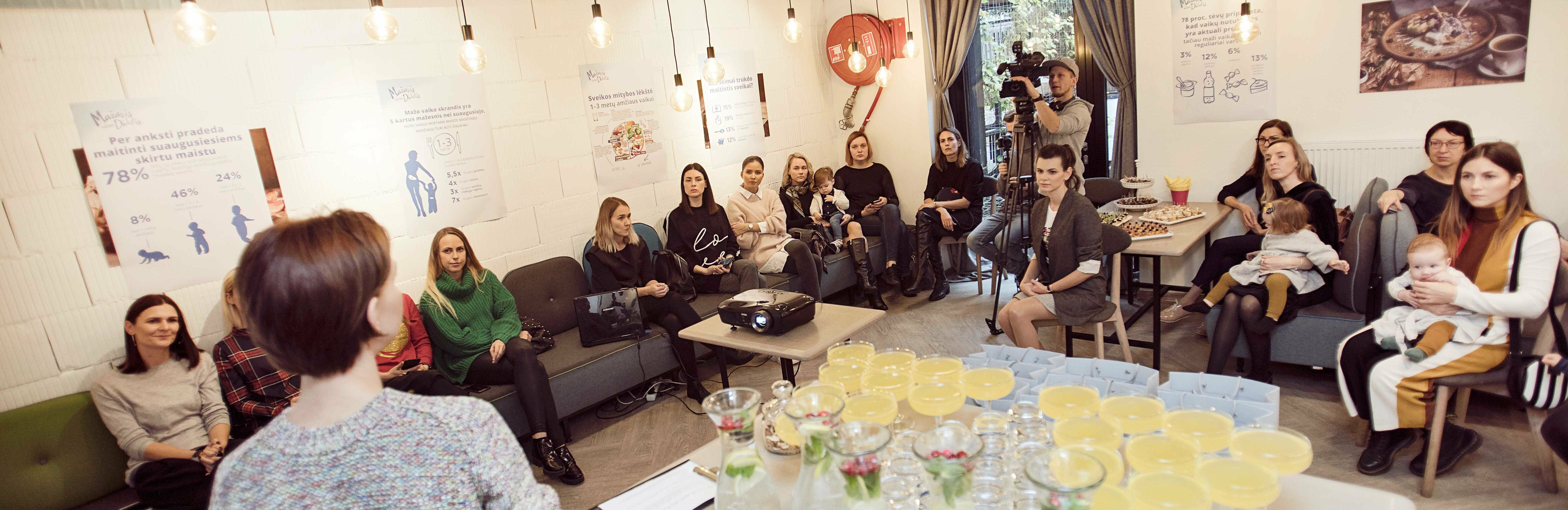 Tėvų žinių spragoms apie mažų vaikų mitybą taisyti – edukacinė kampanija